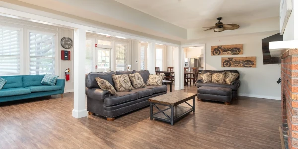 Bay Area Recovery Center 2523 44th Street